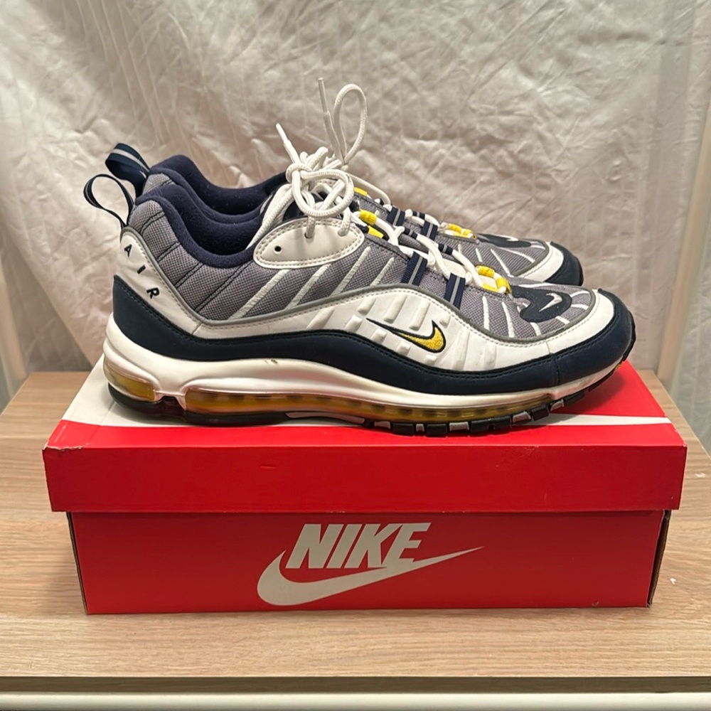 Nike Air Max 98 - Size 13